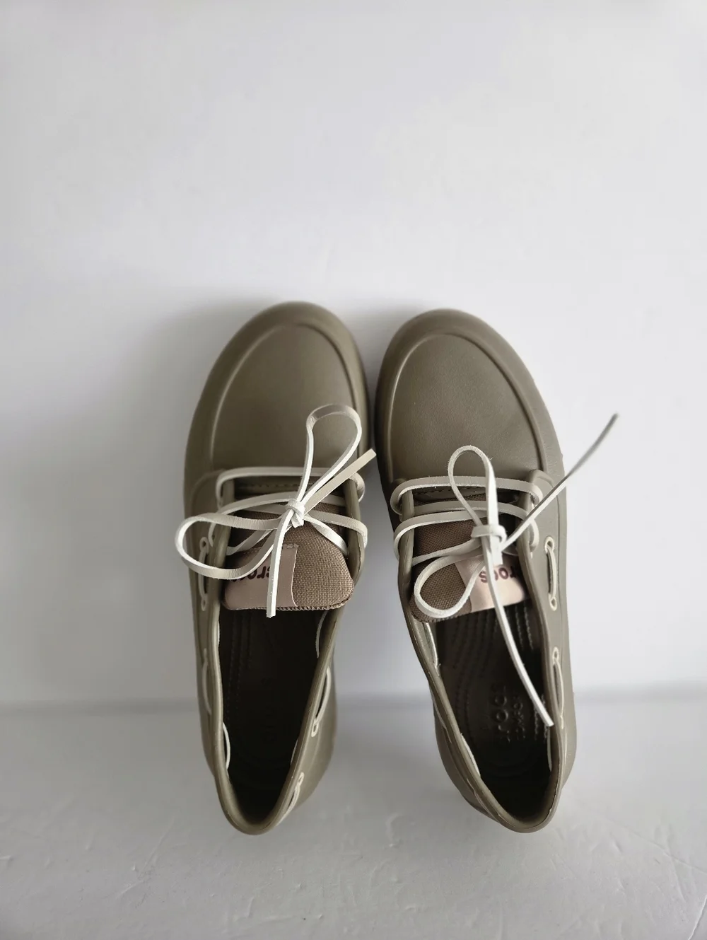 NWOT CROCS Khaki  Rubber Boat Shoe  Slip-On Sz.7 Mens